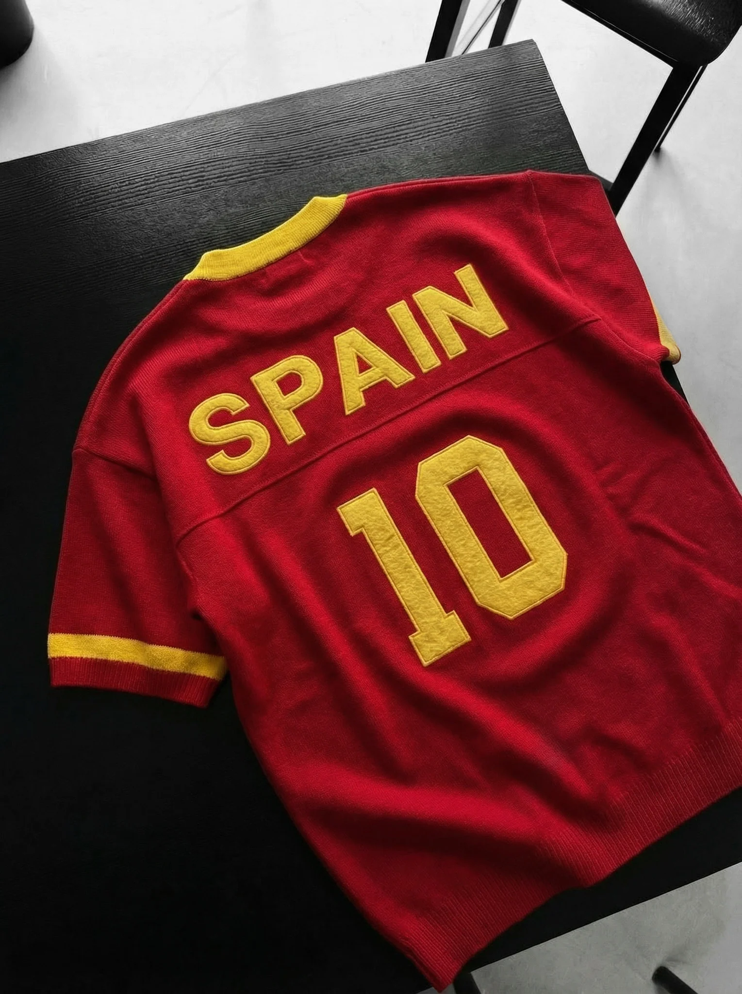 Oversize Spain Knit T-shirt - Red - Image 2