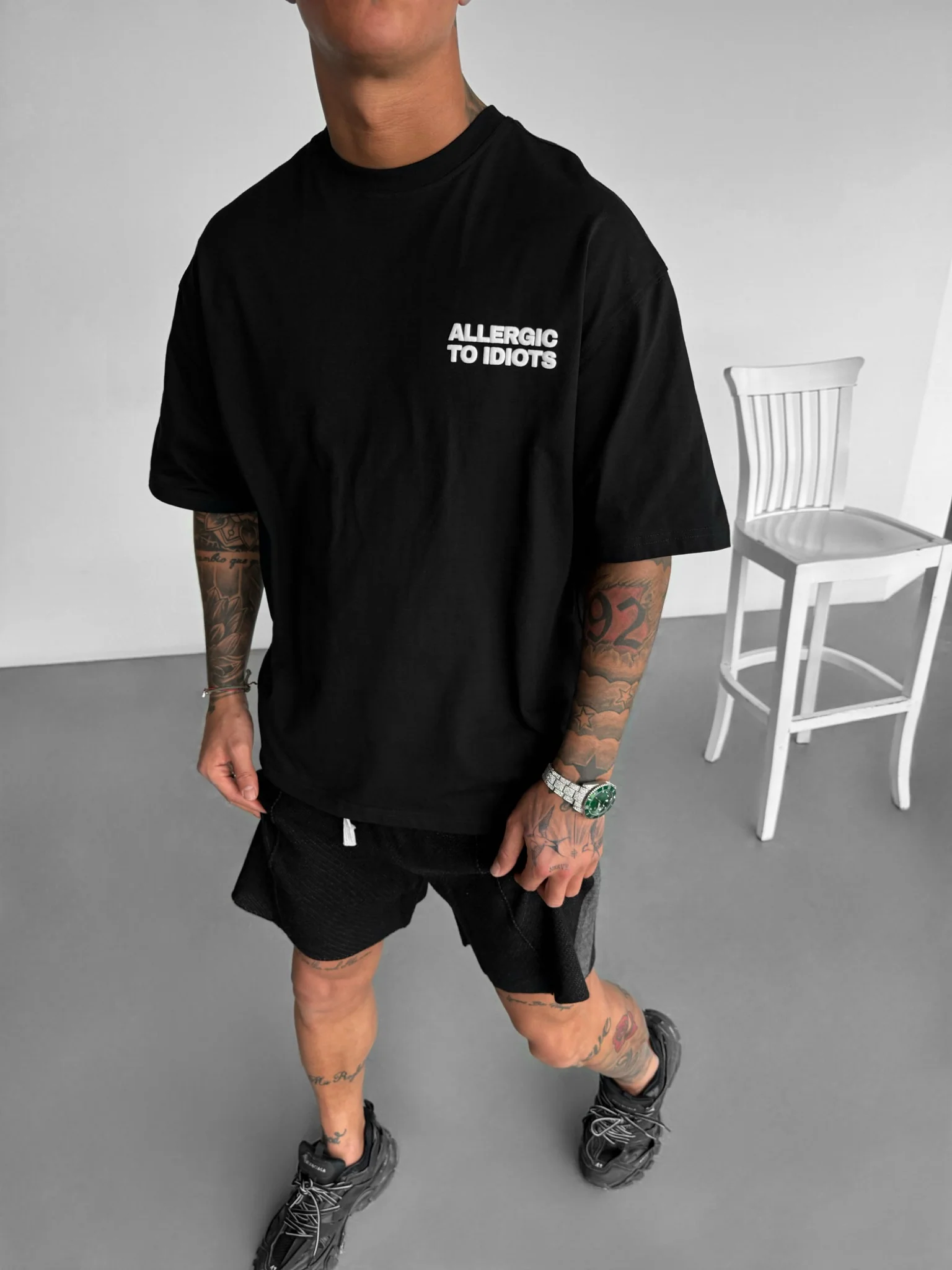 Oversize Statement T-shirt - Black - Image 5