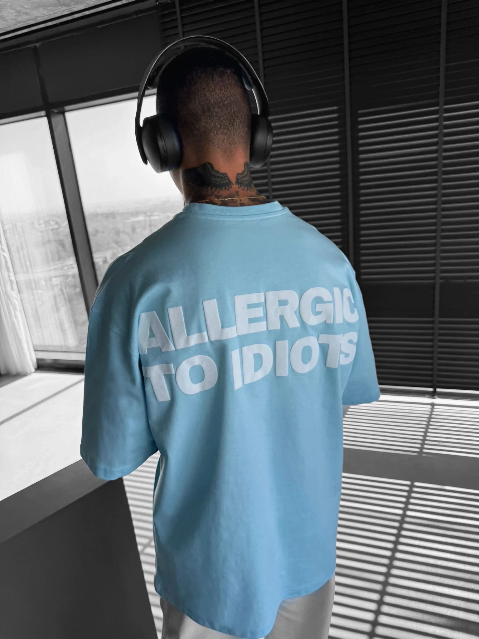Oversize Statement T-shirt - Blue - Image 5