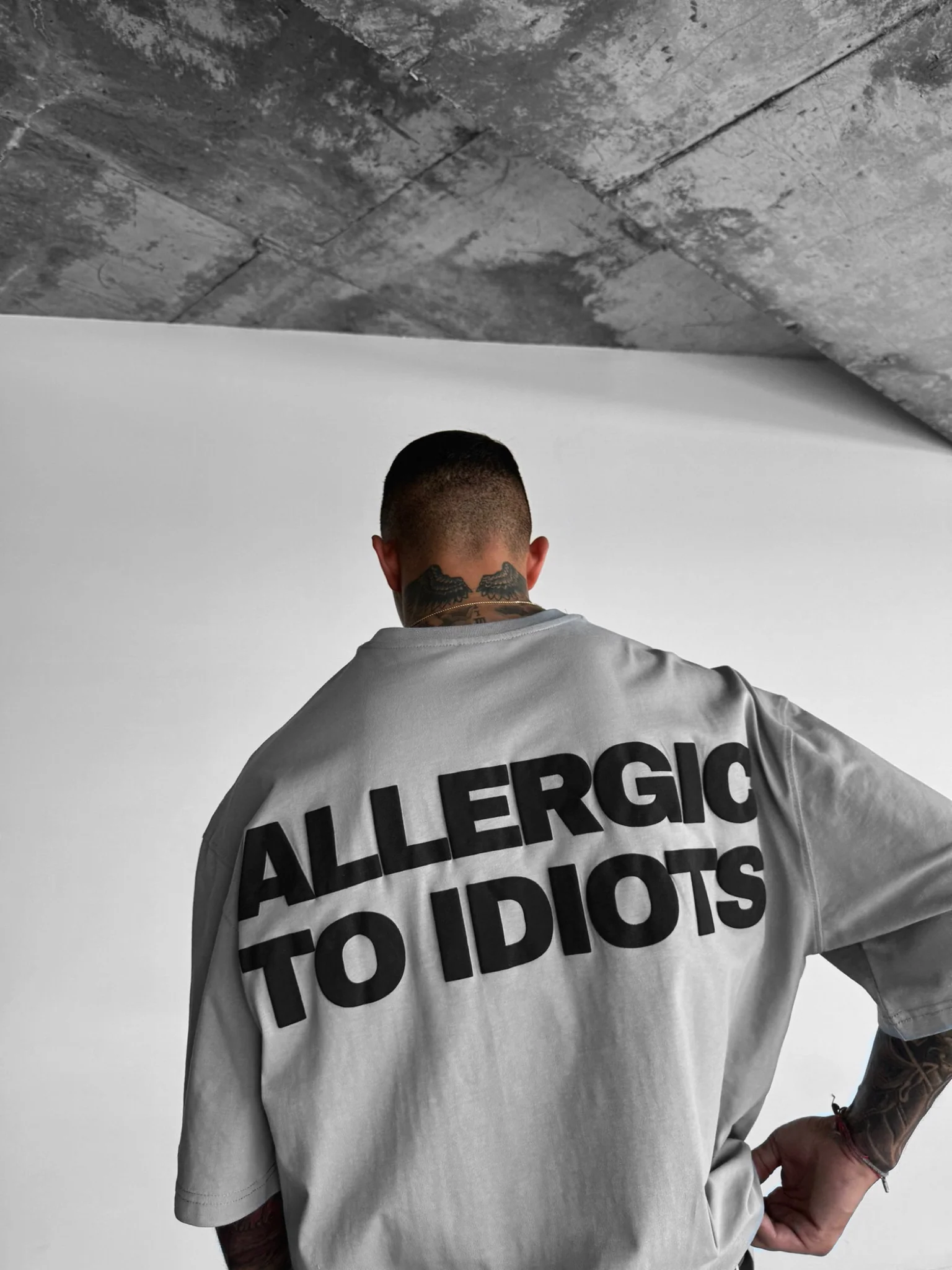 Oversize Statement T-shirt - Grey - Image 3