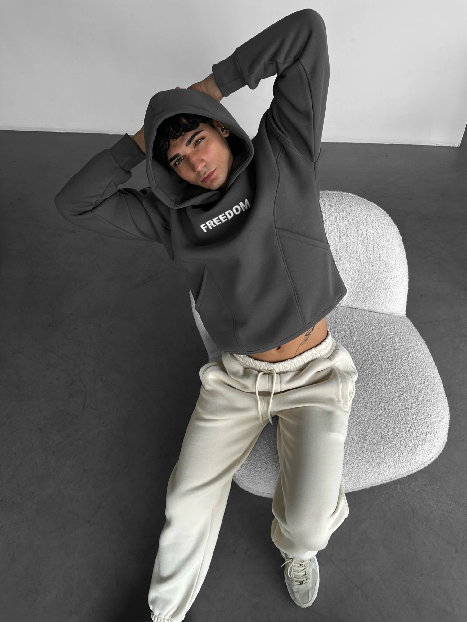 Oversize Stitches Hoodie - Anthracite - Image 3