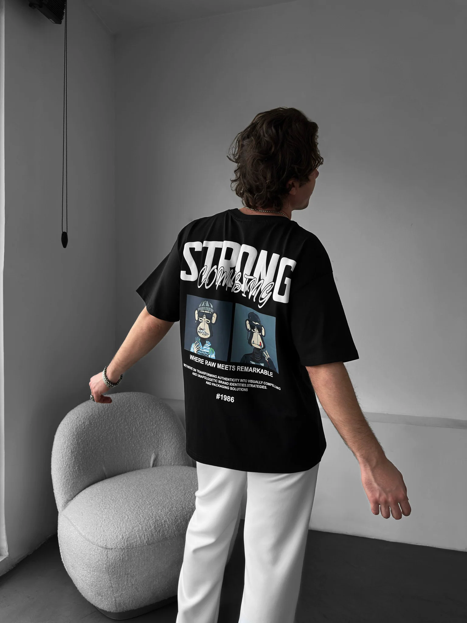 Oversize Strong Combing T-shirt - Black - Image 2