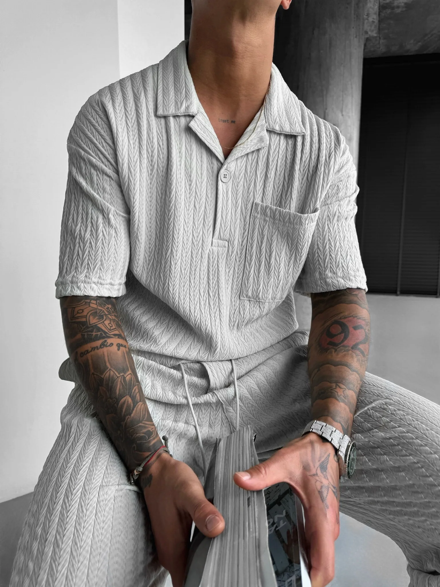 Oversize Structured Polo T-Shirt - Grey - Image 3
