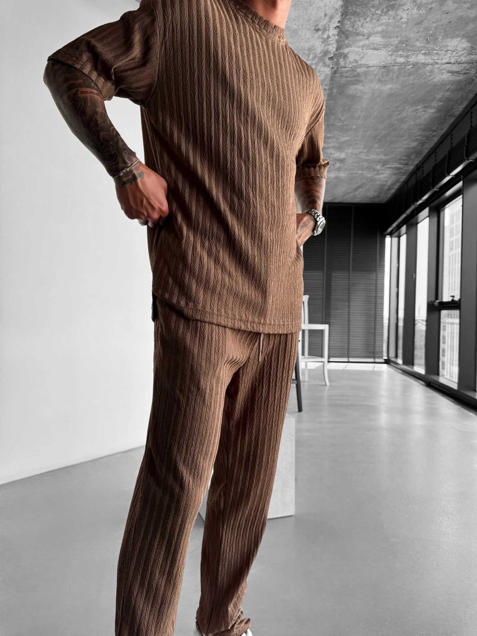Oversize Structured T-Shirt - Cappuccino - Image 2