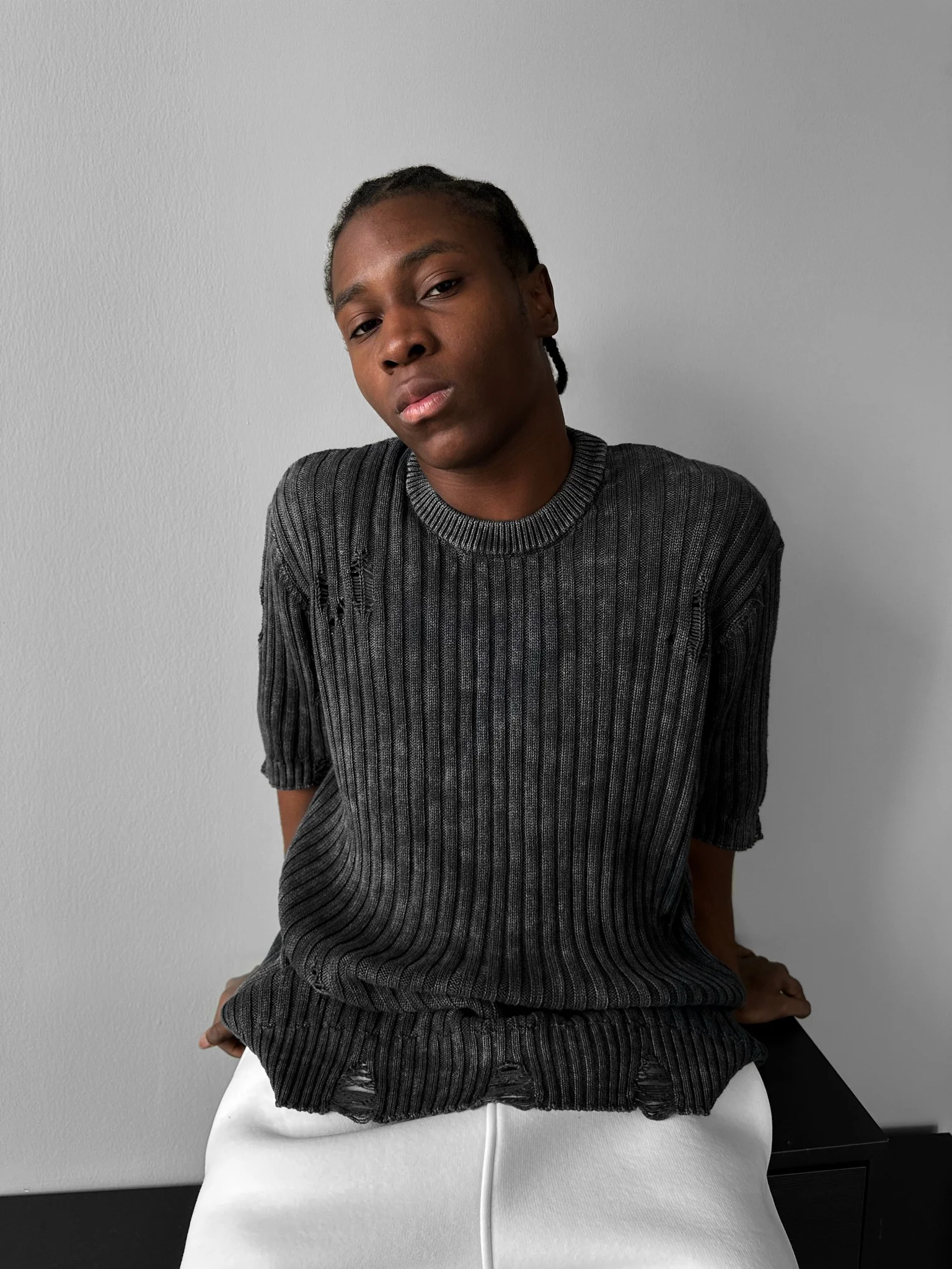 Oversize Torn Washed Knit T-shirt - Black - Image 4