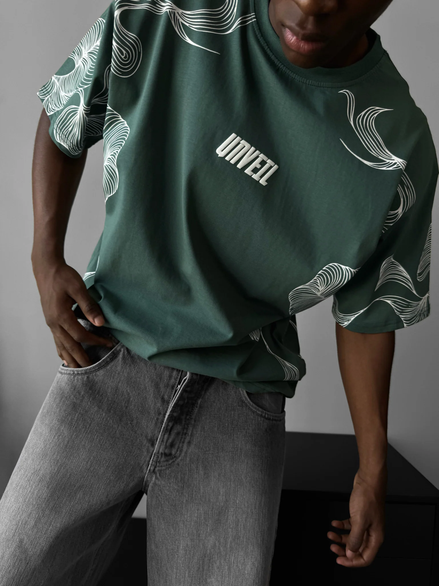 Oversize 'Unveil' T-Shirt - Petrol - Image 2