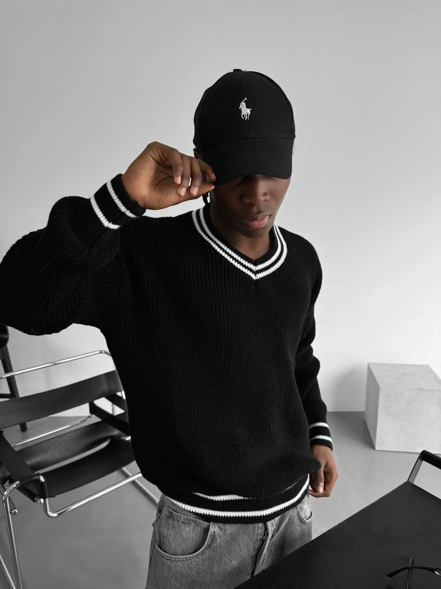 Oversize V Neckline Knit Pullover  - Black - Image 2