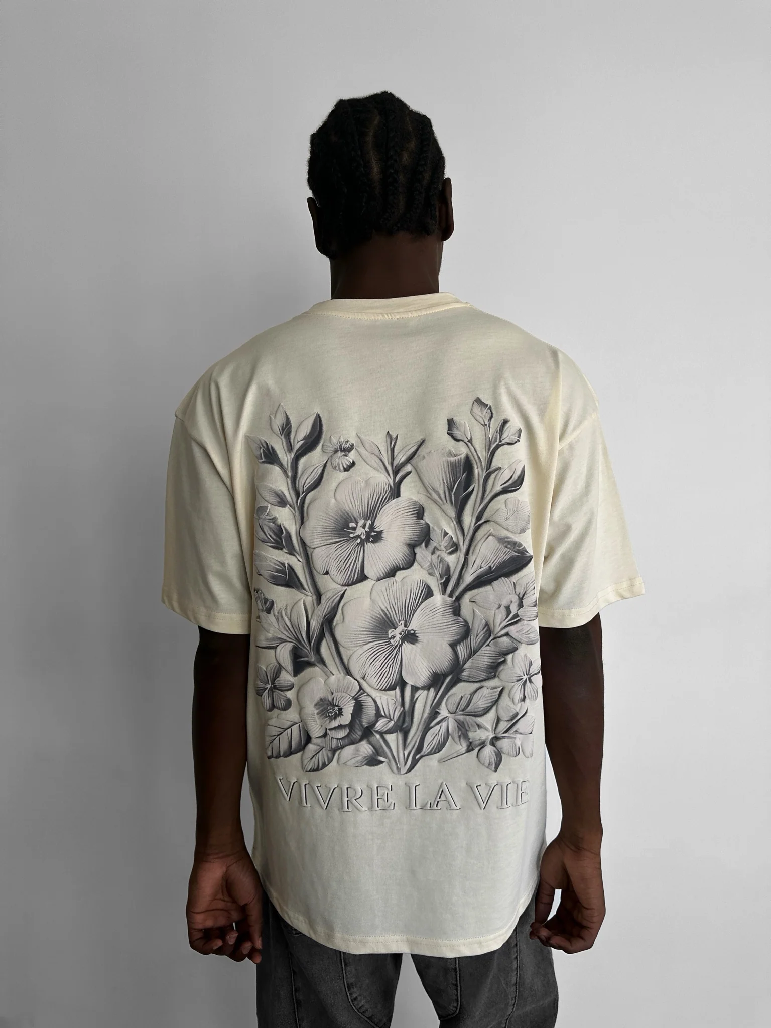 Oversize 'Vivre la Vie' T-Shirt - Antique White - Image 2