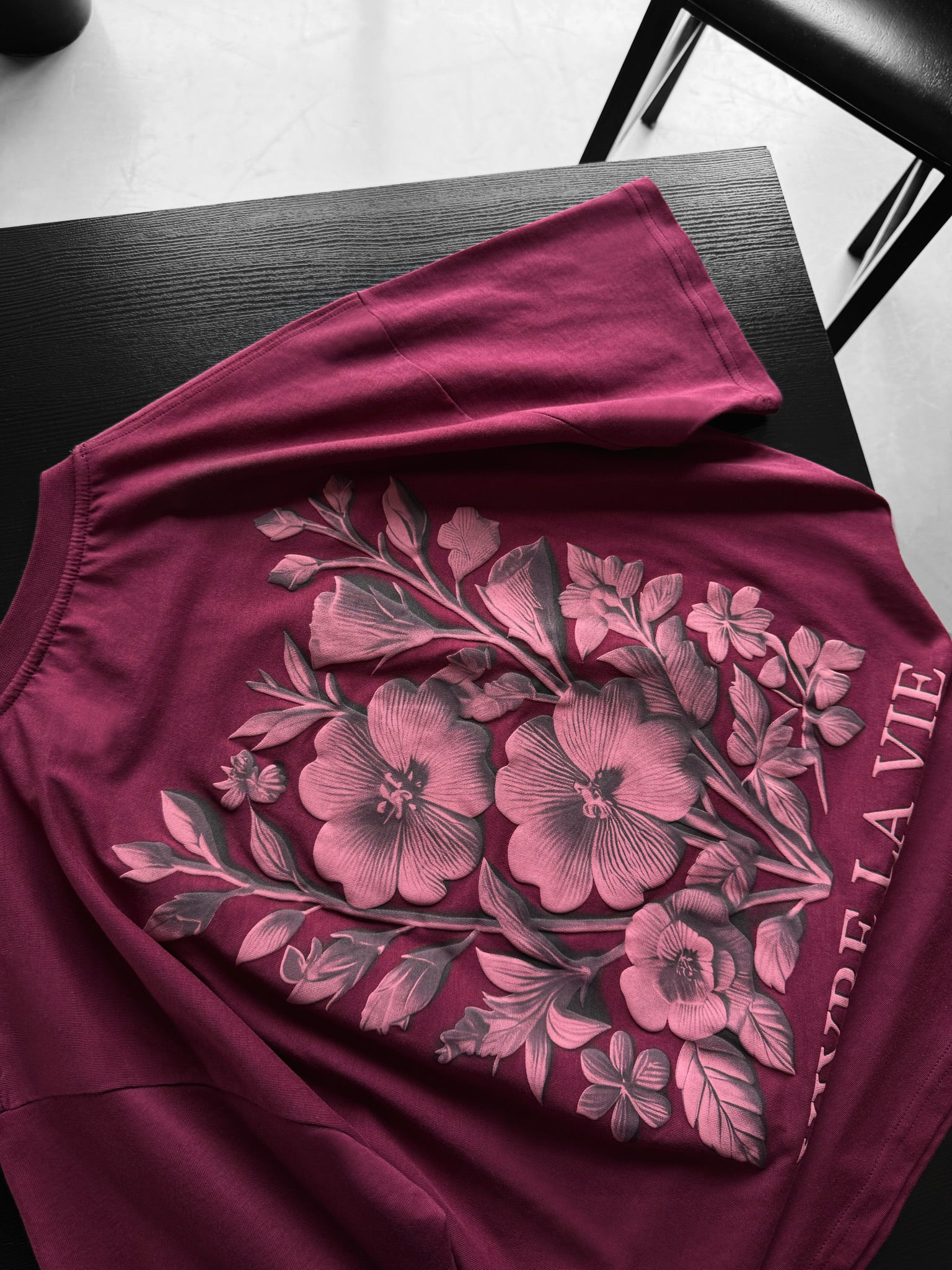 Oversize 'Vivre la Vie' T-Shirt - Port Royale