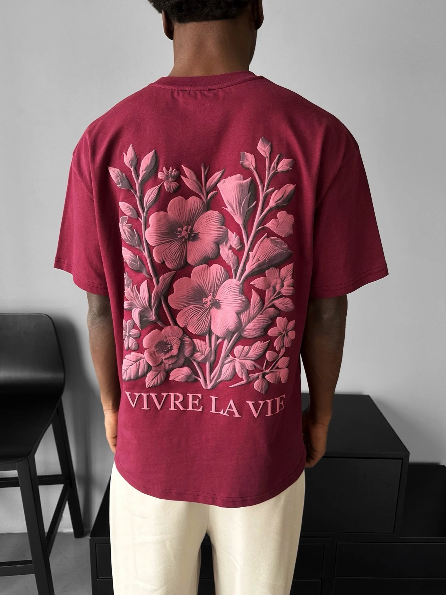 Oversize 'Vivre la Vie' T-Shirt - Port Royale - Image 3