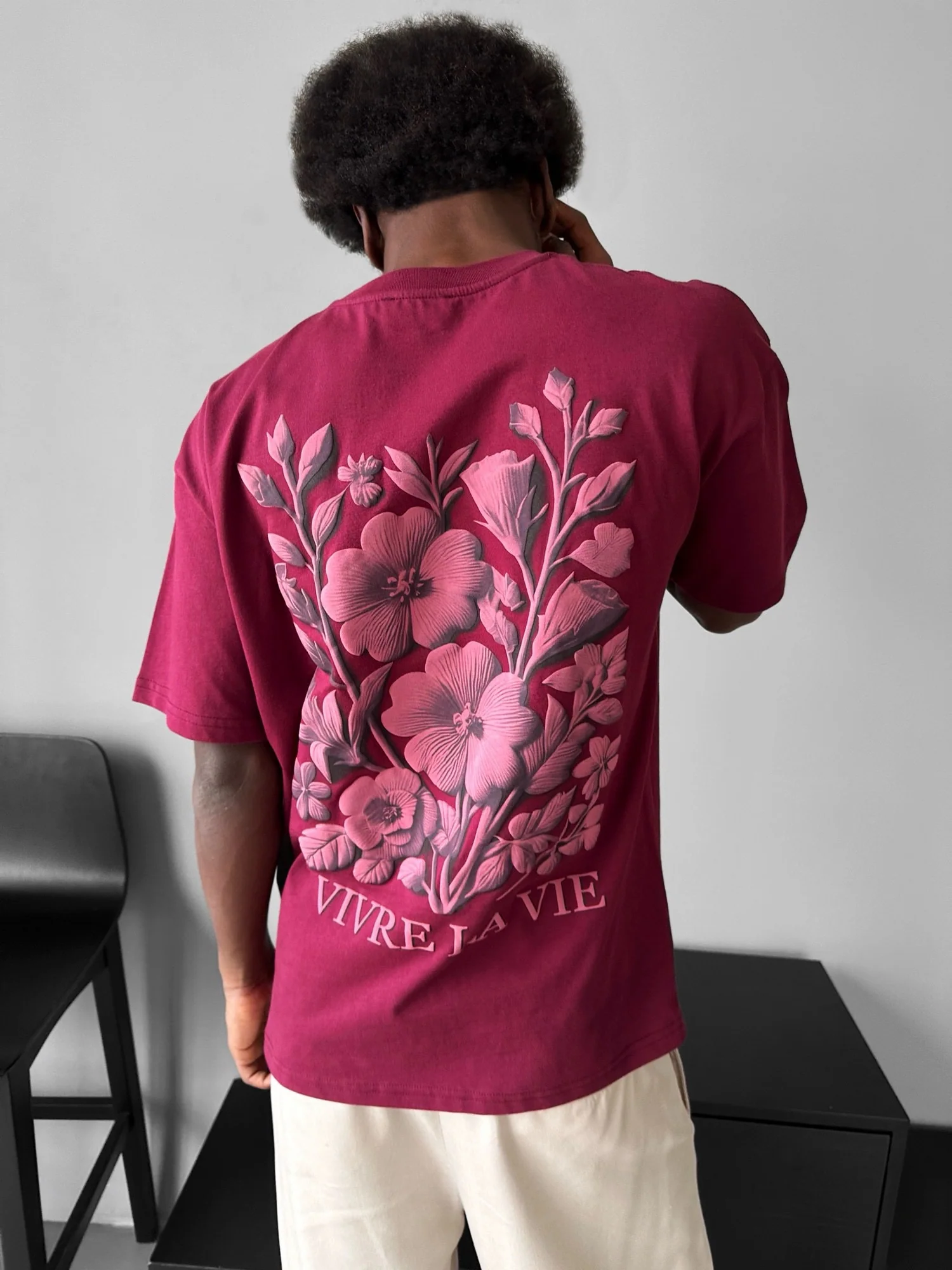 Oversize 'Vivre la Vie' T-Shirt - Port Royale - Image 5