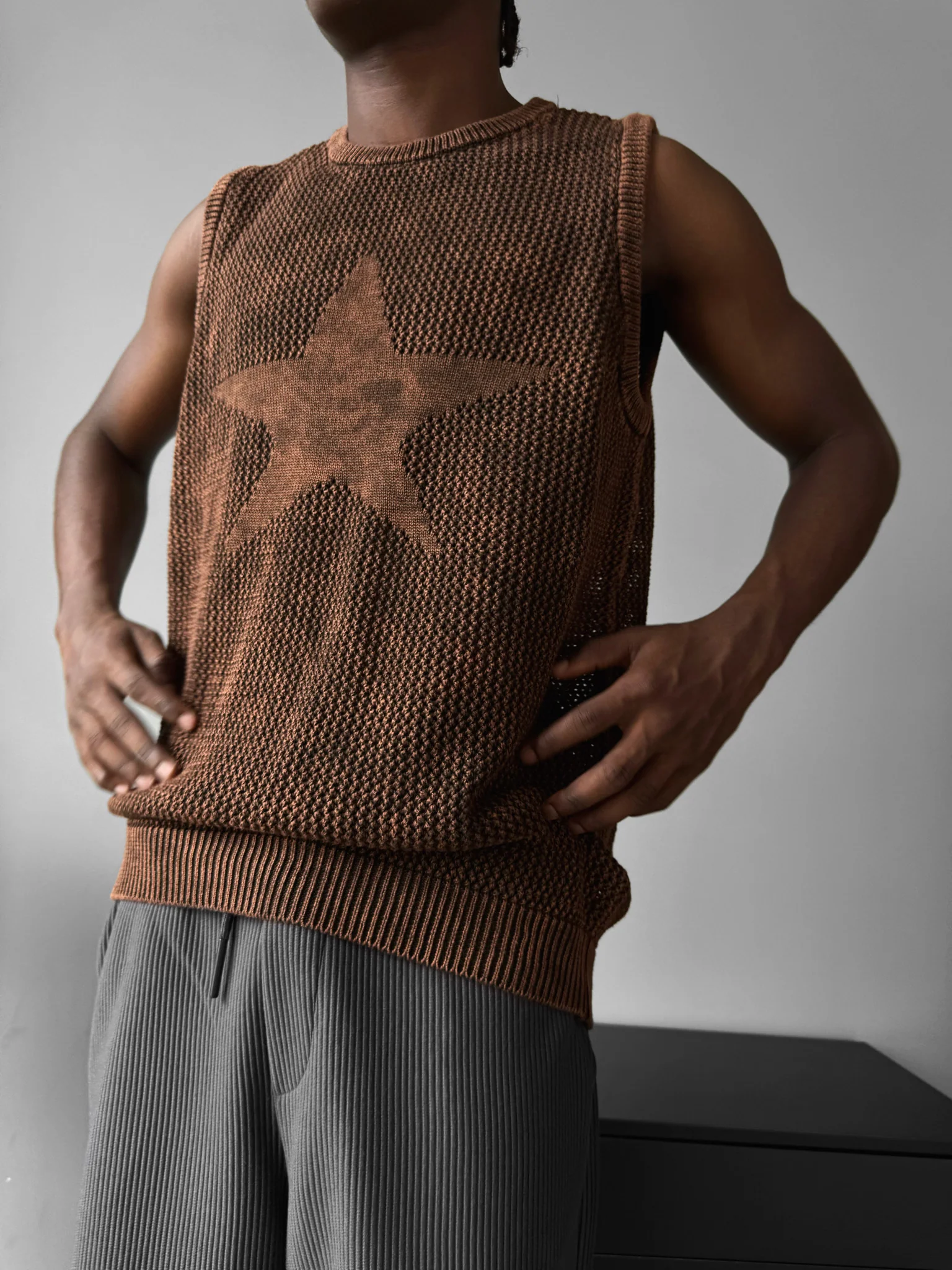 Oversize Washed Knit Star Tanktop - Brown