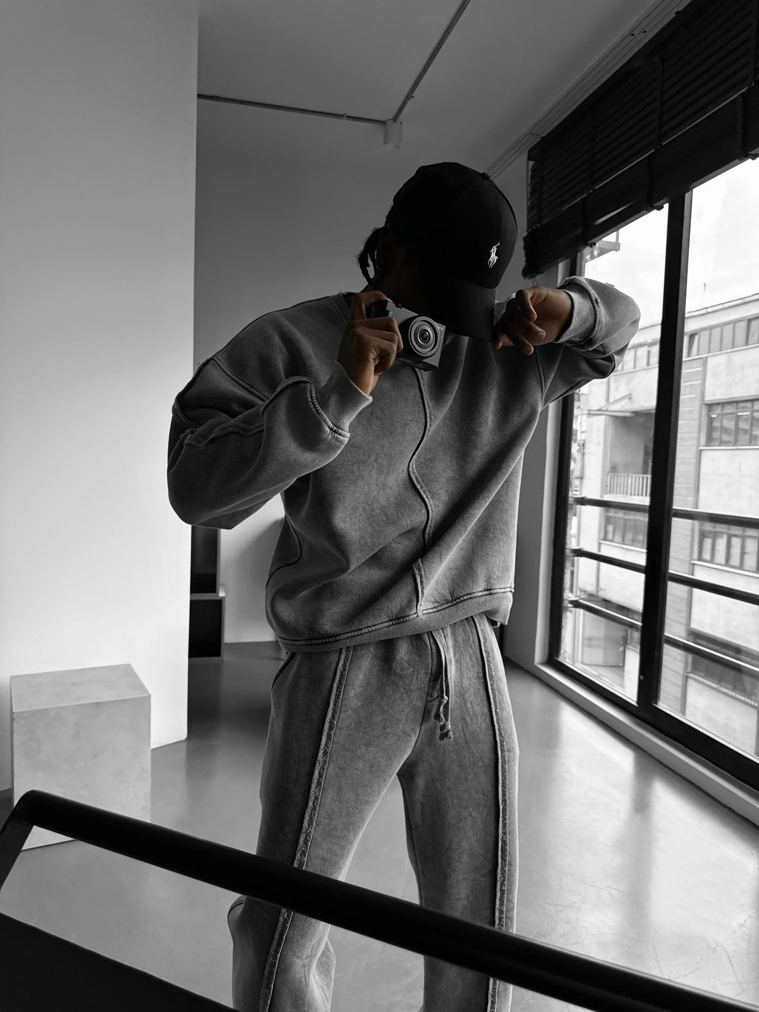 Oversize washed Seam Sweater - Anthracite - Image 2