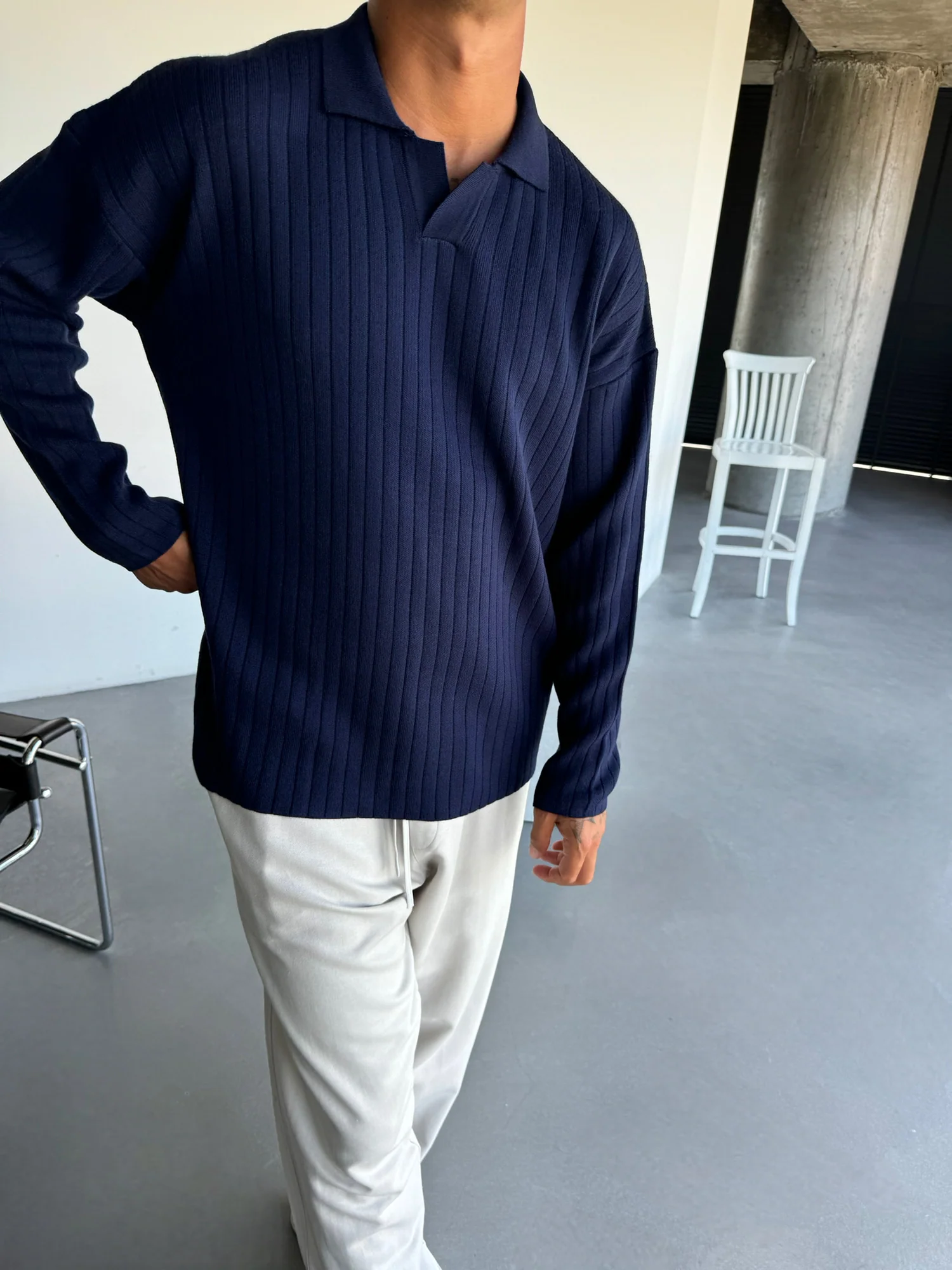 Oversize Wide Ribbed Long Arm Knit Polo Sweatshirt - Navy Blue - Image 5