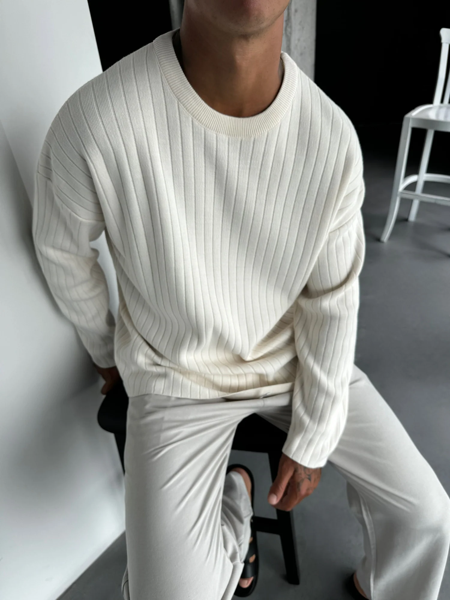 Oversize Wide Ribbed Long Arm Knit Sweatshirt - Ecru