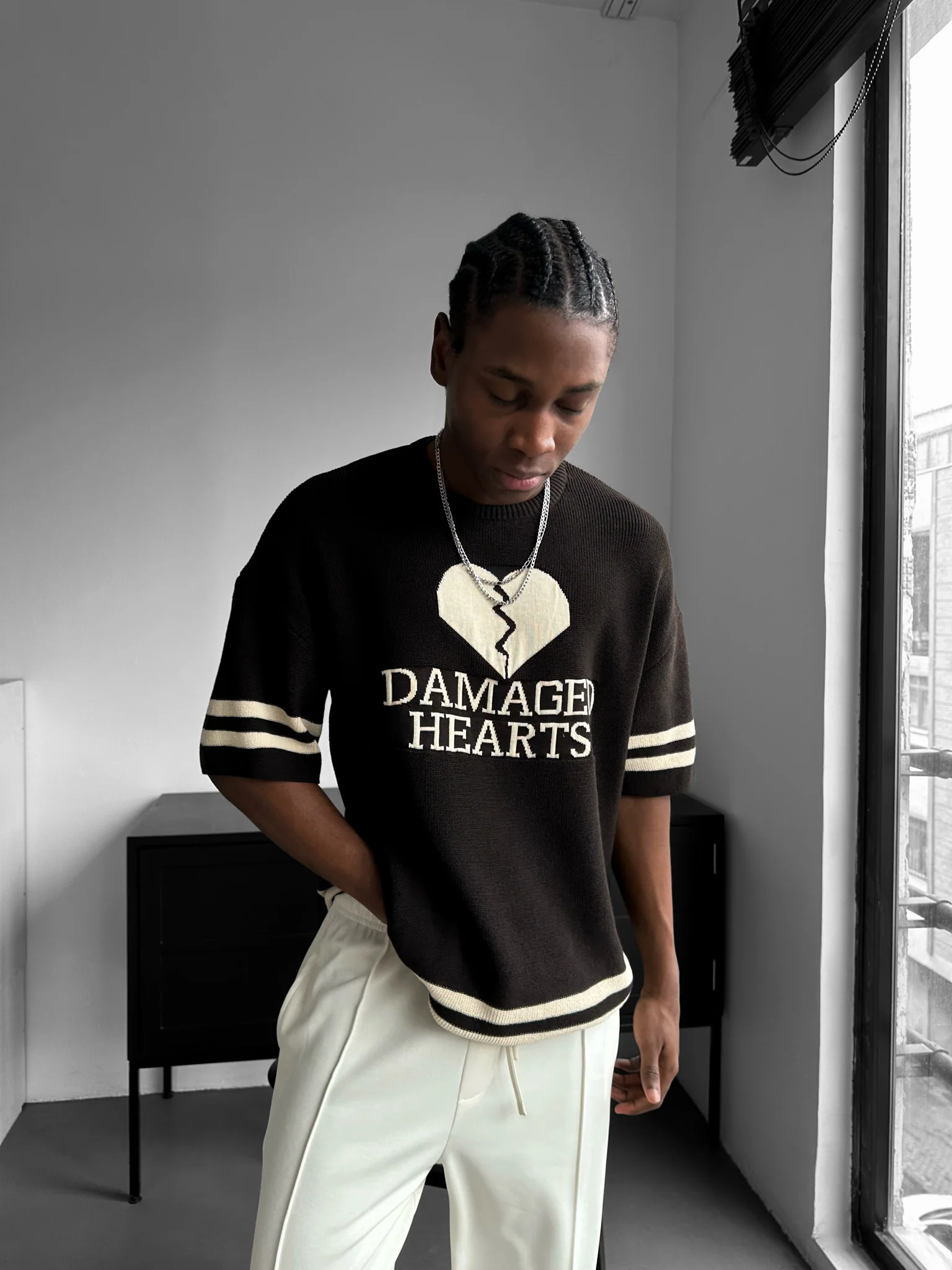 Regular Fit Damaged Hearts Knit T-shirt - Brown