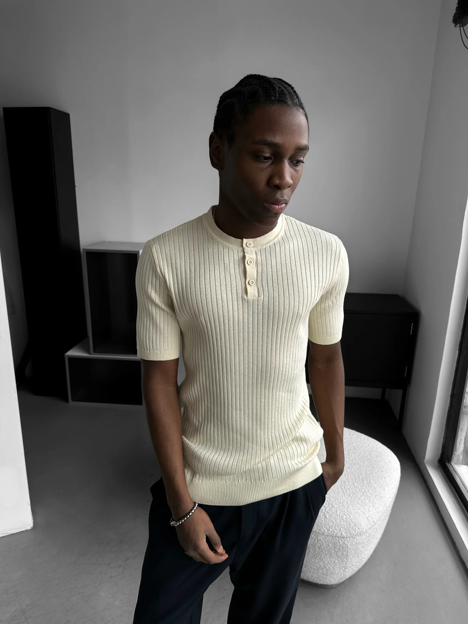 Slim Fit Button Knit T-shirt - Cream