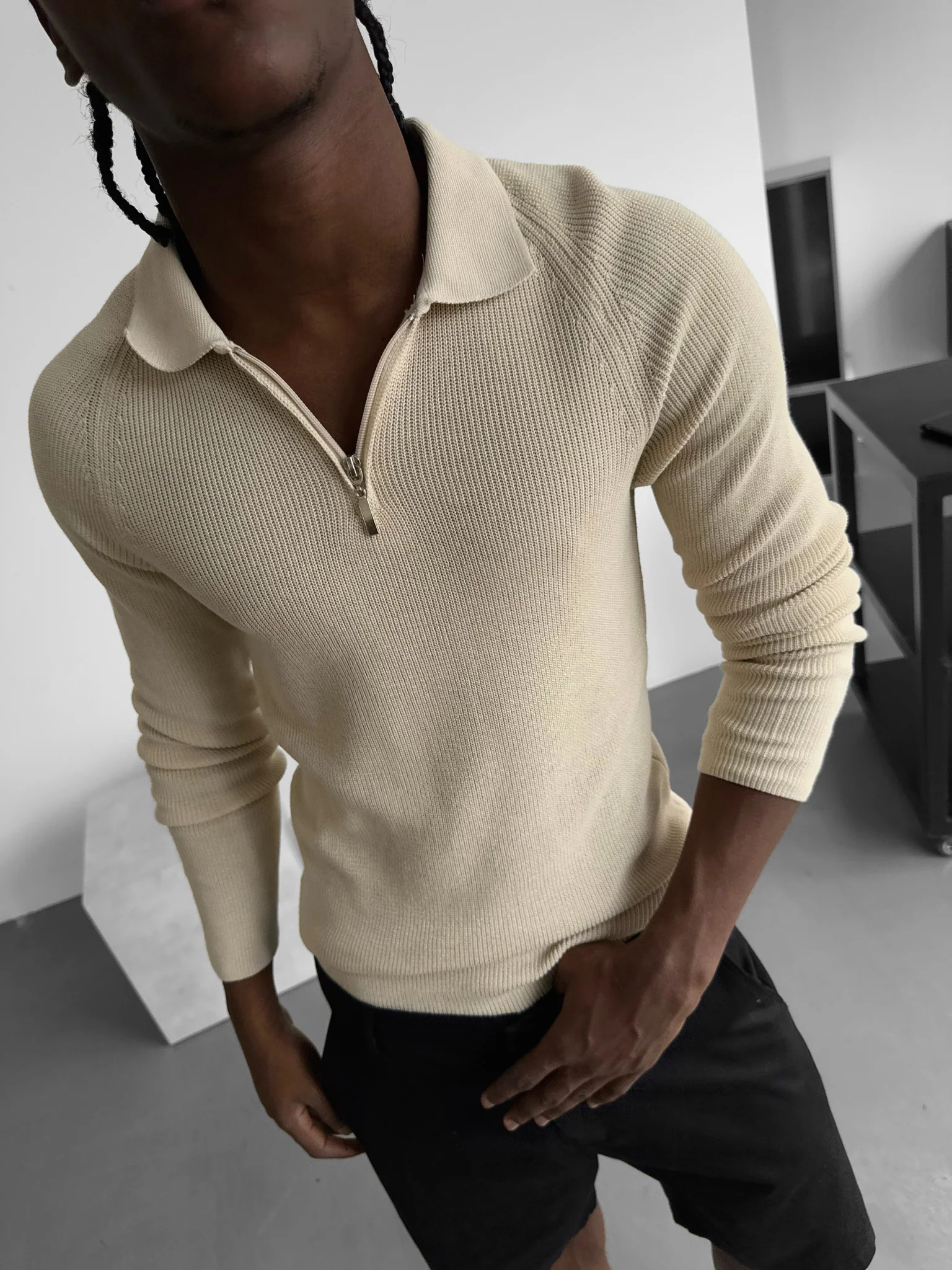 Slim Fit Knit Zipper Polo Sweater - Beige - Image 2