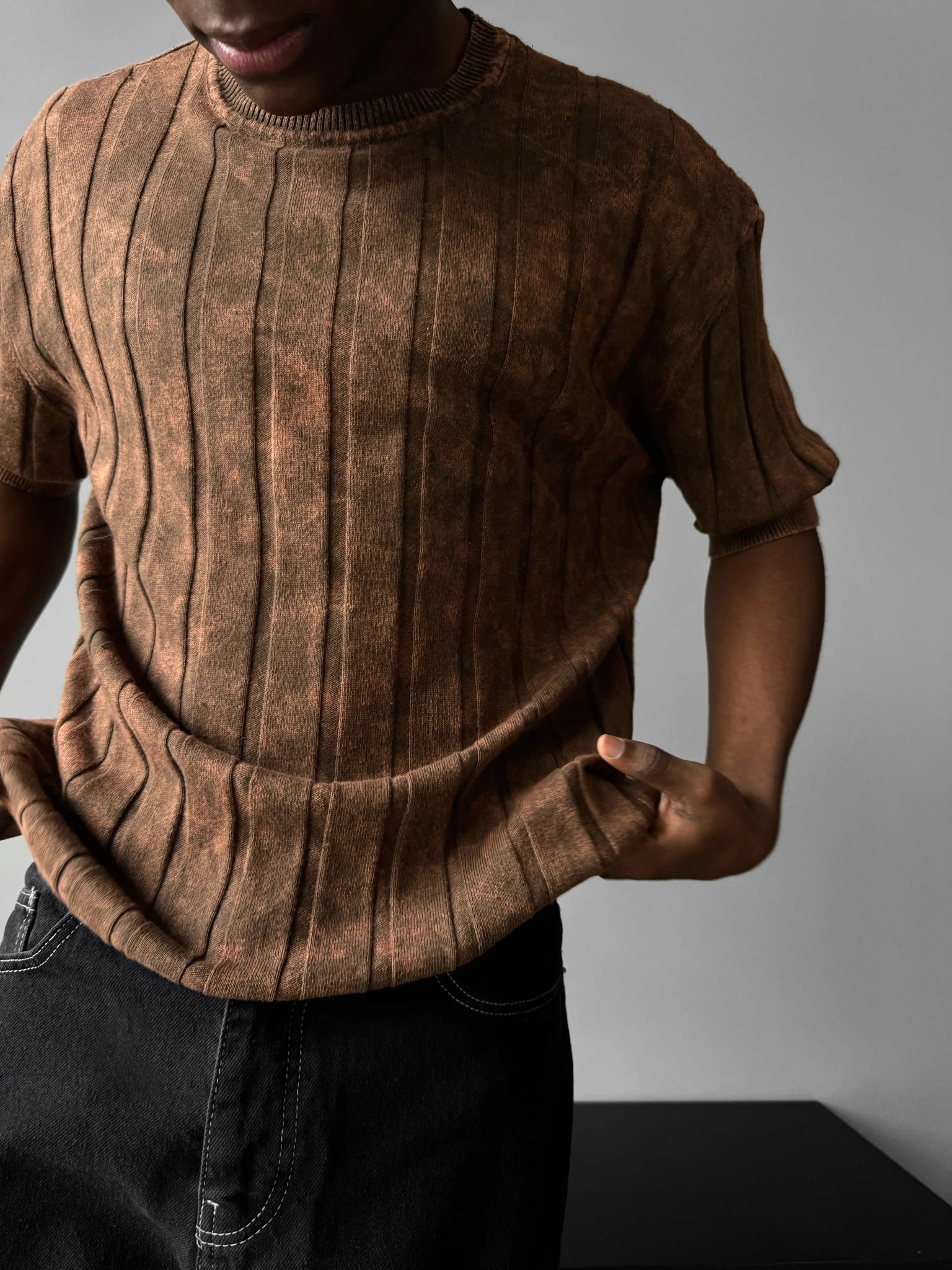 Slim Fit Washed Lines Knit T-Shirt - Brown - Image 3