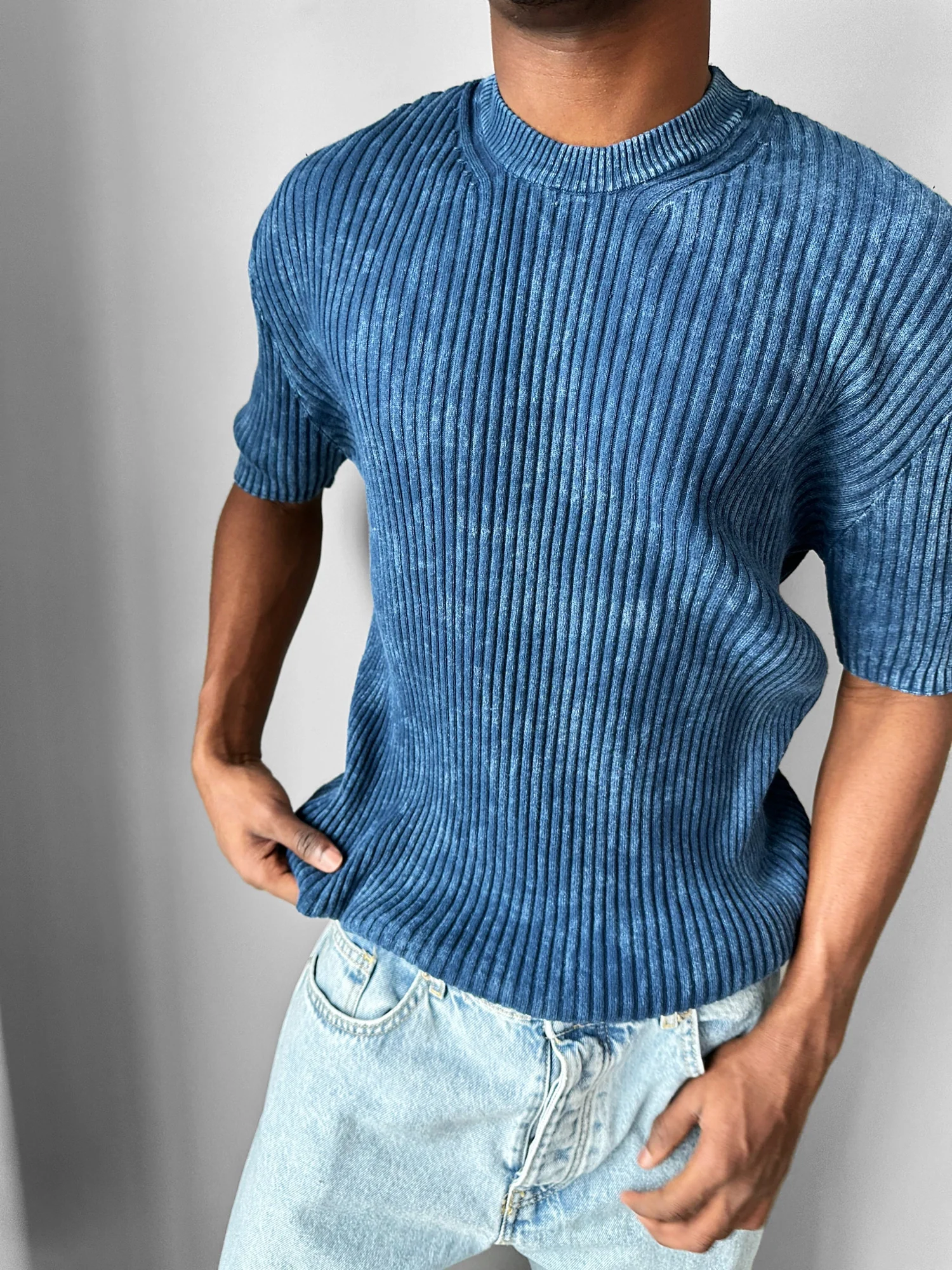 Slim Fit Washed Thin Lines Knit T-Shirt - Blue - Image 2